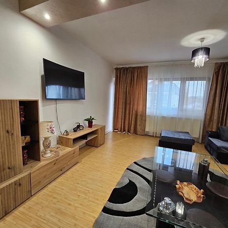 Didi Apartament Craiova Exterior photo