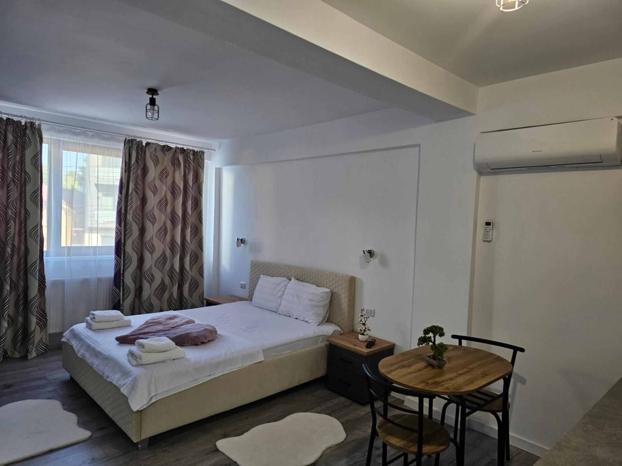 Didi Apartament Craiova Exterior photo